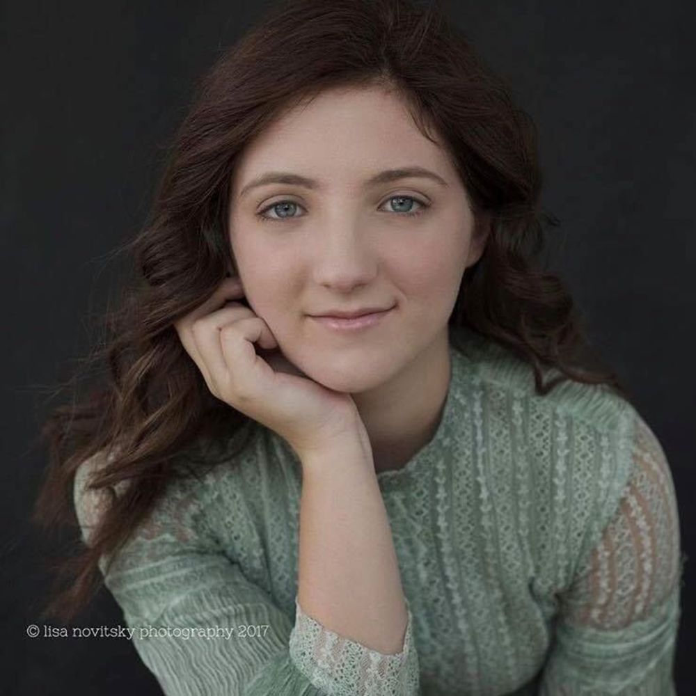 Meet your Posher, Rebecca